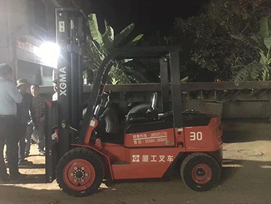 急客戶之所急，永新昌叉車服務(wù)暖人心